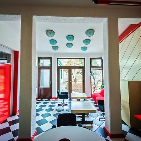 Pb Urban Garden Stay With Secured Parking Sremska Mitrovica Exteriér fotografie